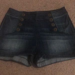 Express shorts